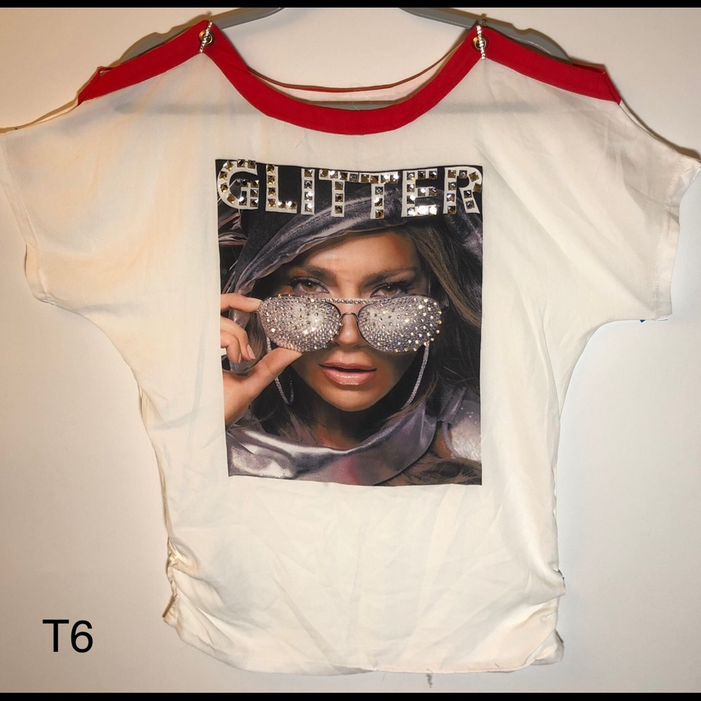 Women Glitter Graphics Tee